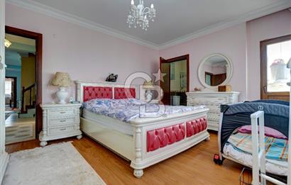 Teraslı, Hamamlı 4+2 Dubleks Daire - Finans Merkezi Yakını