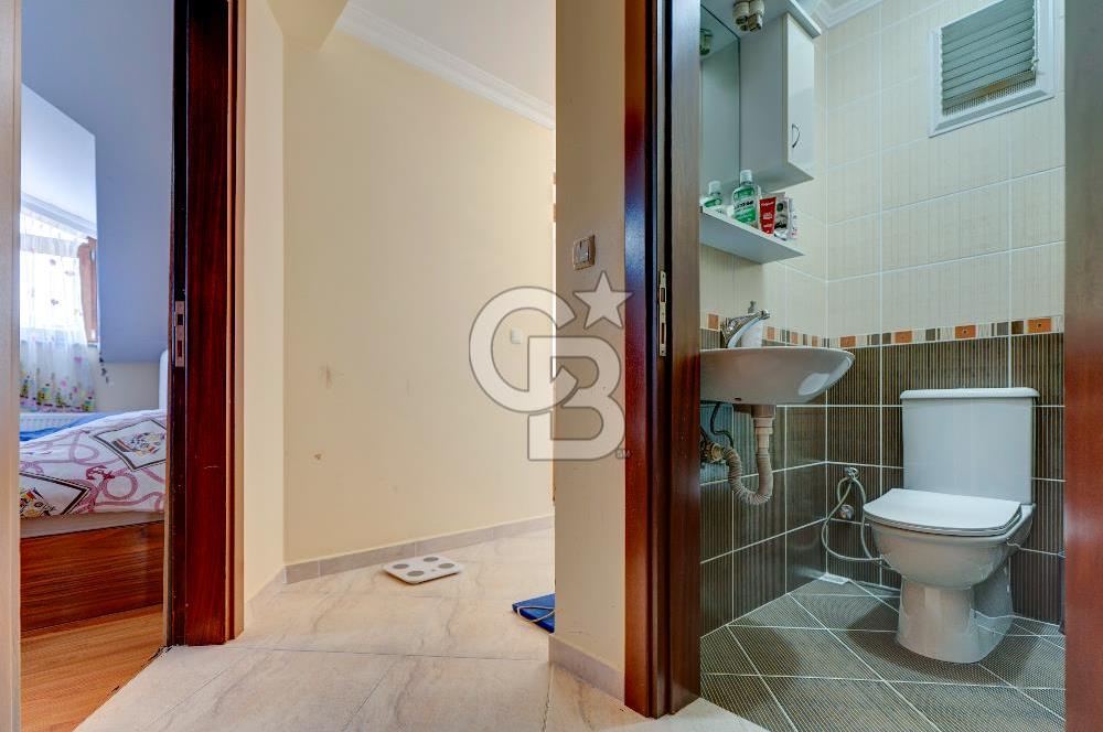 Teraslı, Hamamlı 4+2 Dubleks Daire - Finans Merkezi Yakını