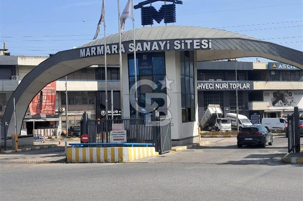 Marmara Sanayi Sitesi’nde Satılık 900 m² 3 Katlı İşyeri!
