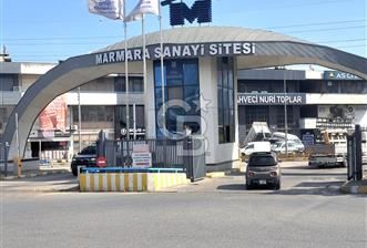 Marmara Sanayi Sitesi’nde Satılık 900 m² 3 Katlı İşyeri! - 1 - 344065