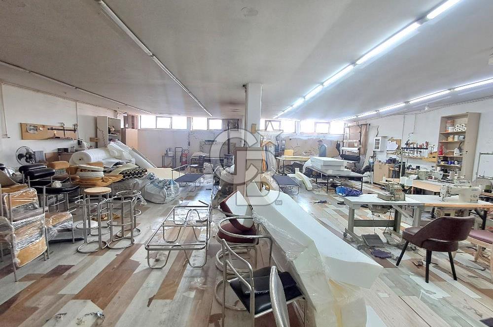 Marmara Sanayi Sitesi’nde Satılık 900 m² 3 Katlı İşyeri!