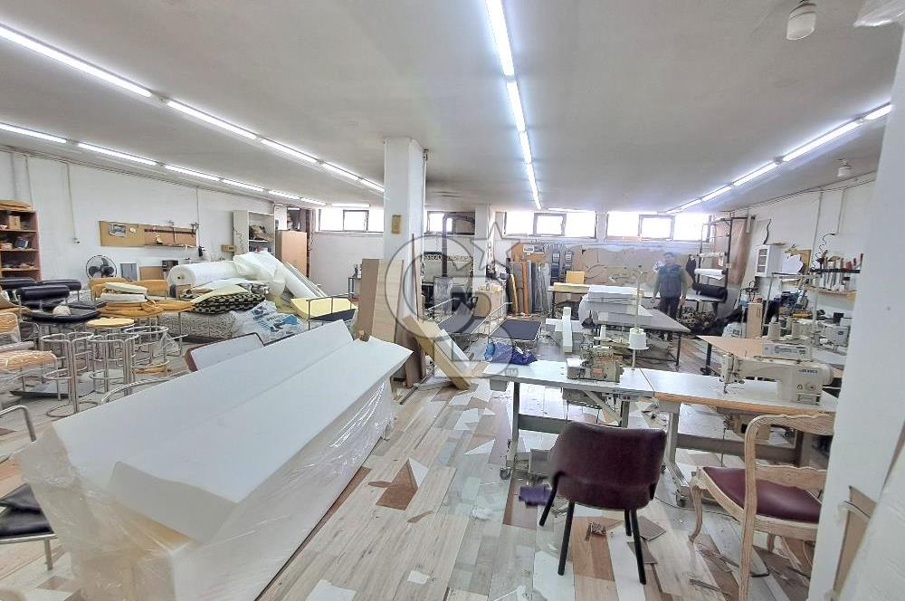 Marmara Sanayi Sitesi’nde Satılık 900 m² 3 Katlı İşyeri!