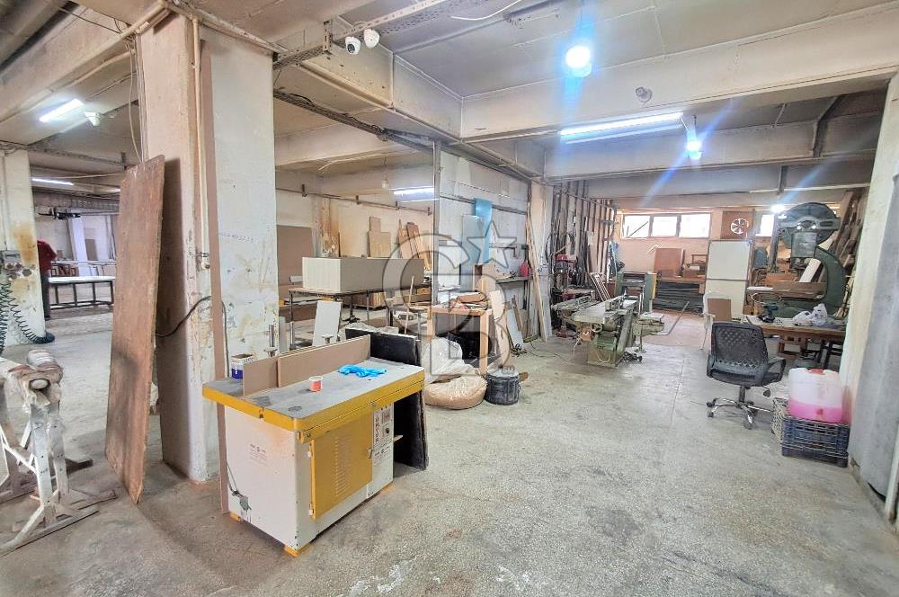 Marmara Sanayi Sitesi’nde Satılık 900 m² 3 Katlı İşyeri!