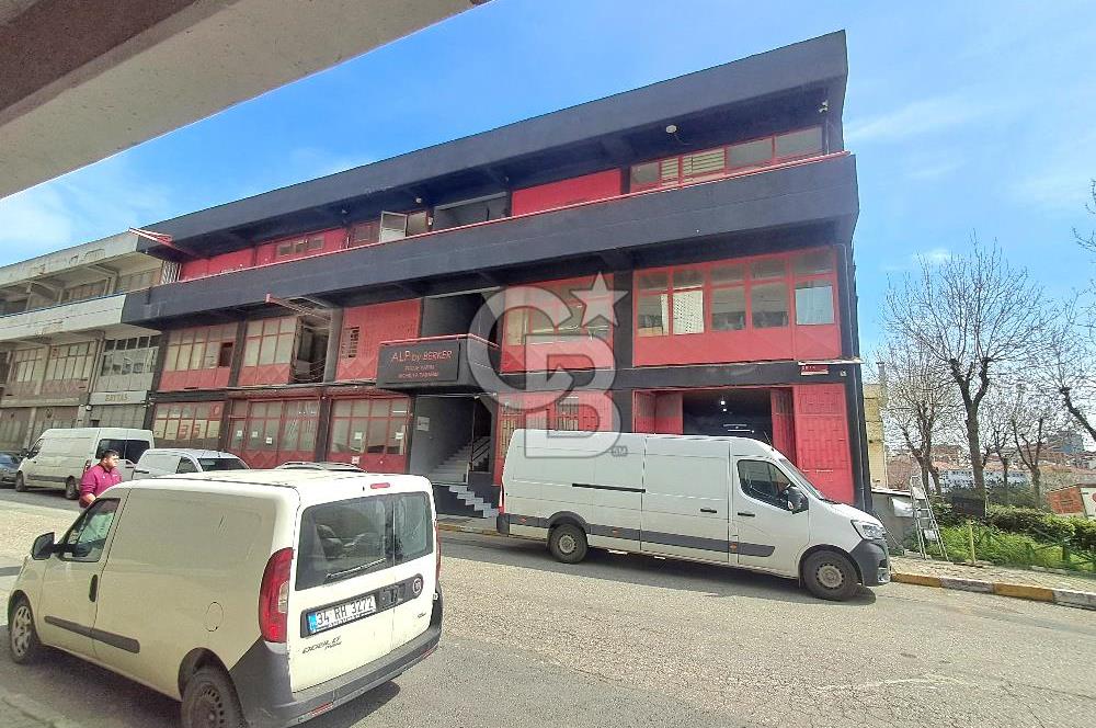 Marmara Sanayi Sitesi’nde Satılık 900 m² 3 Katlı İşyeri!