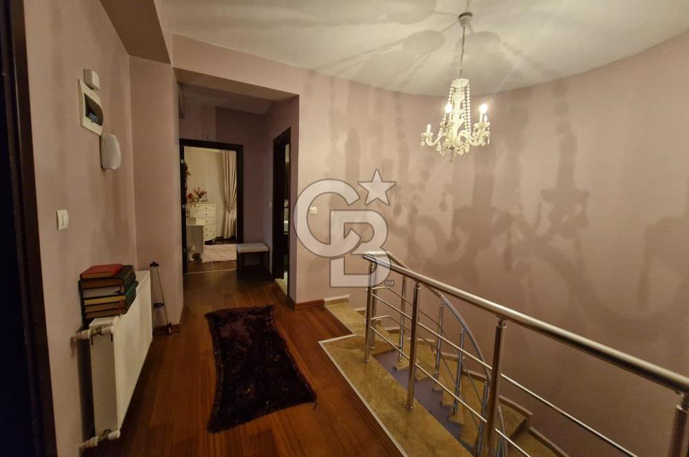 SİLİVRİ CUMHURİYET MAH EŞYALI KİRALIK LÜKS VİLLA