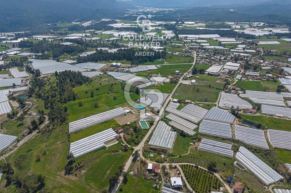 CB ARDENDEN KAŞ DiRGENLER DE SATILIK MÜSTAKiL EV VE SERA