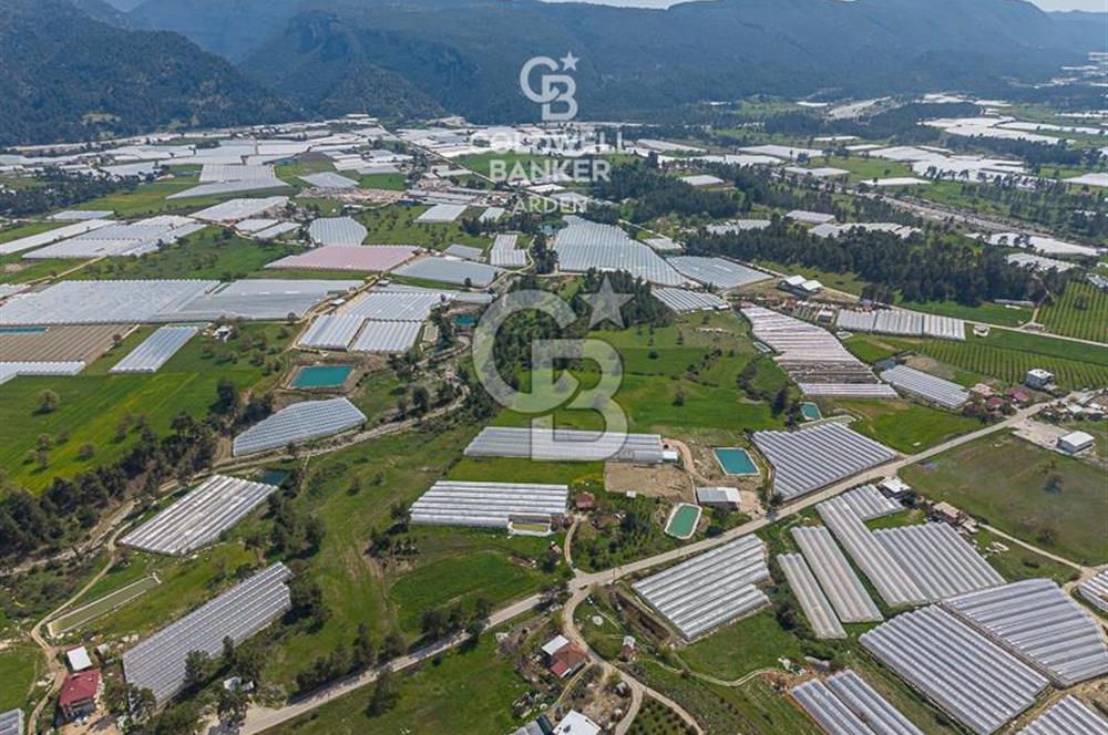 CB ARDENDEN KAŞ DiRGENLER DE SATILIK MÜSTAKiL EV VE SERA