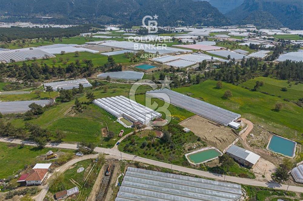 CB ARDENDEN KAŞ DiRGENLER DE SATILIK MÜSTAKiL EV VE SERA