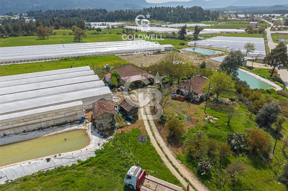 CB ARDENDEN KAŞ DiRGENLER DE SATILIK MÜSTAKiL EV VE SERA