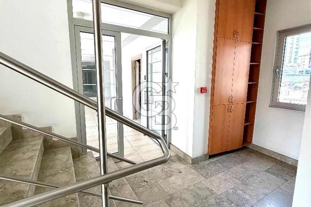 Ataşehir İFM'ye Komşu Tem Cepheli Kiralık Ofis Katı