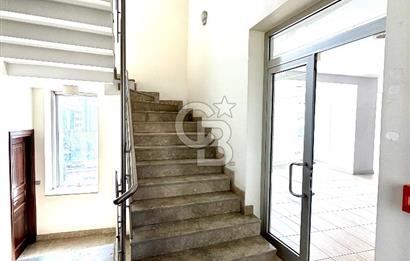 Ataşehir İFM'ye Komşu Tem Cepheli Kiralık Ofis Katı
