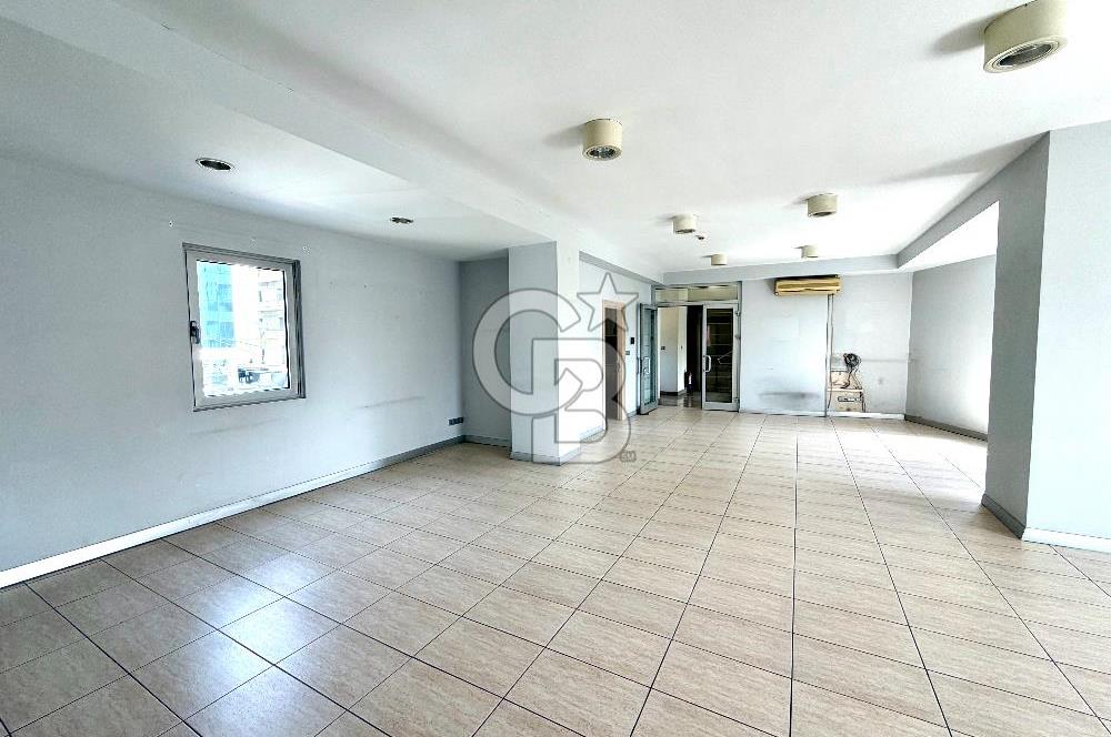 Ataşehir İFM'ye Komşu Tem Cepheli Kiralık Ofis Katı