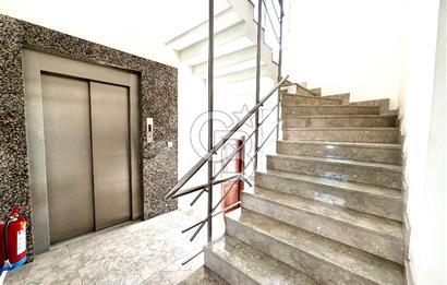 Ataşehir İFM'ye Komşu Tem Cepheli Kiralık Ofis Katı