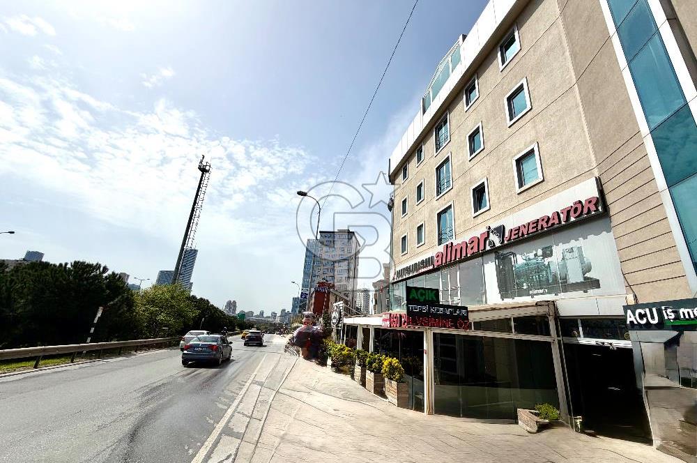 Ataşehir İFM'ye Komşu Tem Cepheli Kiralık Ofis Katı
