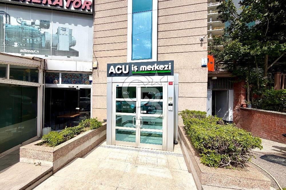 Ataşehir İFM'ye Komşu Tem Cepheli Kiralık Ofis Katı