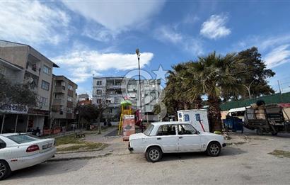 İzmir Buca'da 80m² Kiracılı Satılık Fırsat Dükkan CB-PH