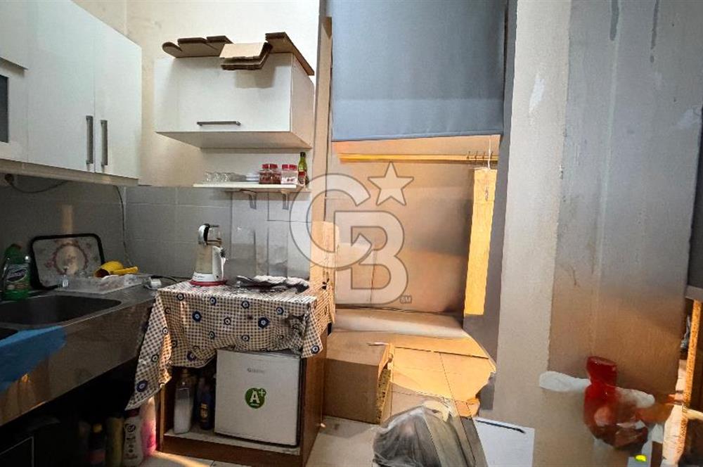 İzmir Buca'da 80m² Kiracılı Satılık Fırsat Dükkan CB-PH