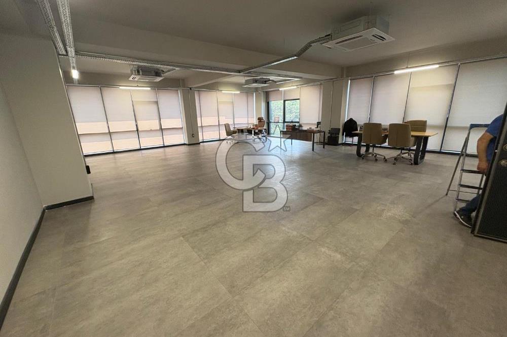 FERHATPAŞA'DA İMALAT & DEPOLAMAYA UYGUN KİRALIK YENİ PLAZA