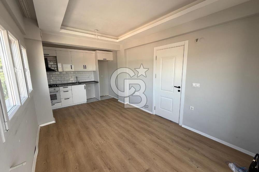 Foça Kazım Dirik Mah. Kiralık 2+1 Daire