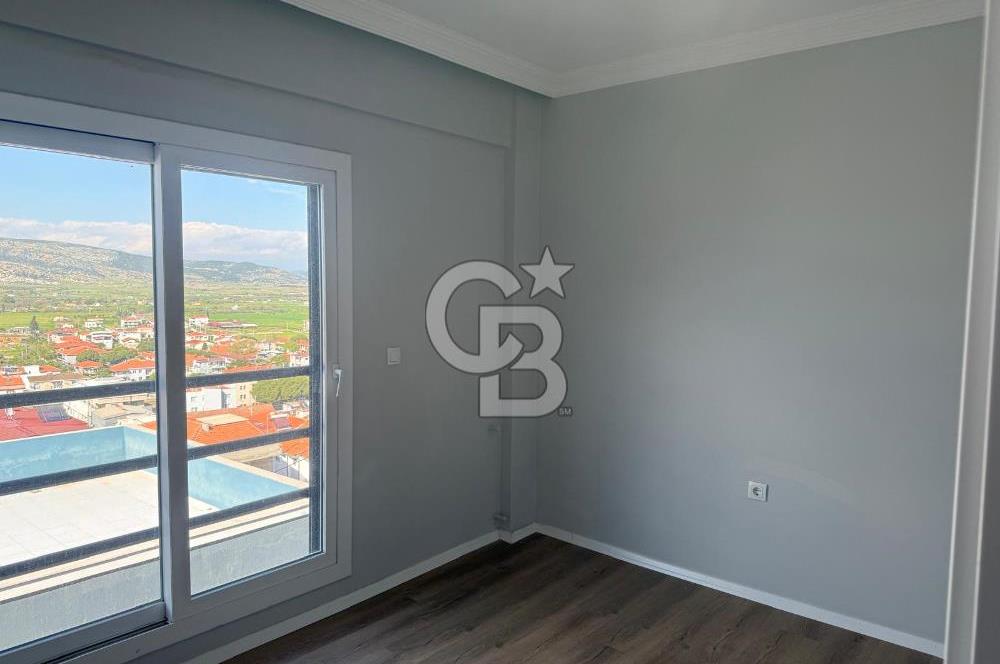 Foça Kazım Dirik Mah. Kiralık 2+1 Daire