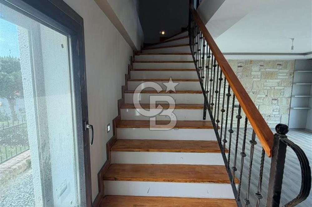 Eski Foça La Vie Konakları'nda Kiralık 3+1 Villa