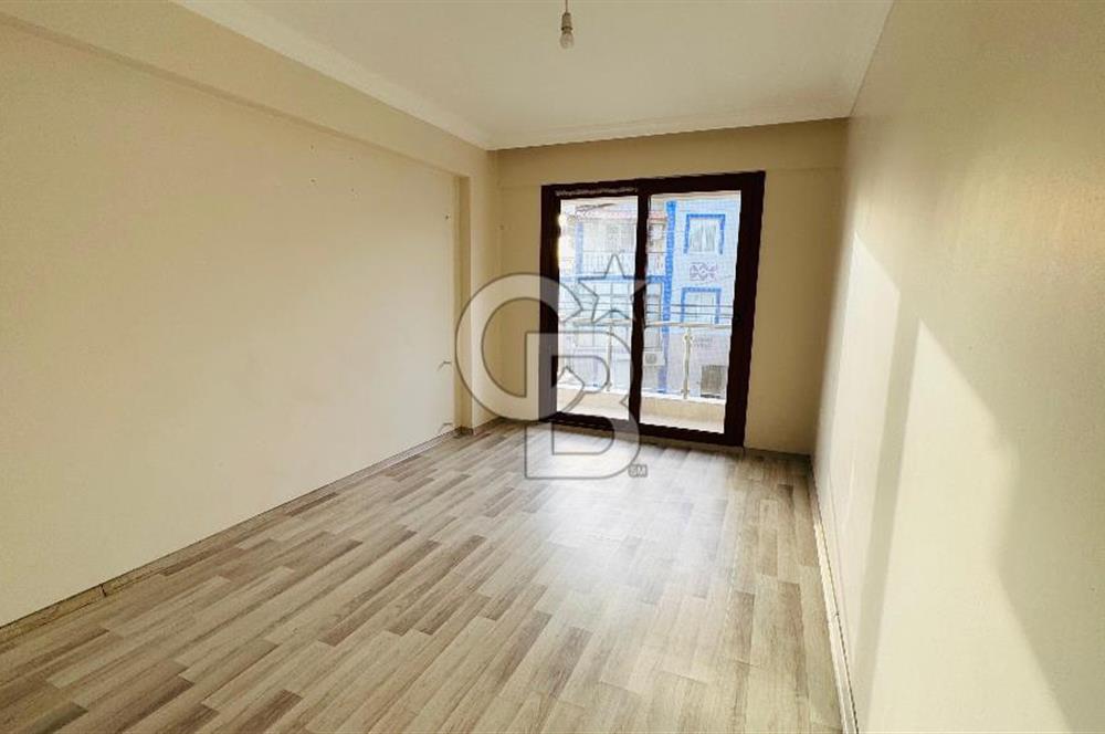 Foça Kazım Dirik Mah. Kiralık 2+1 Daire