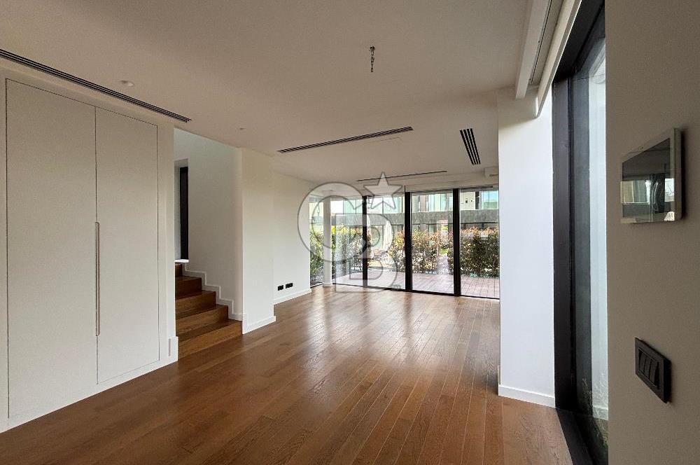 Folkart Ilıca'da 4+1 Kiralık Villa