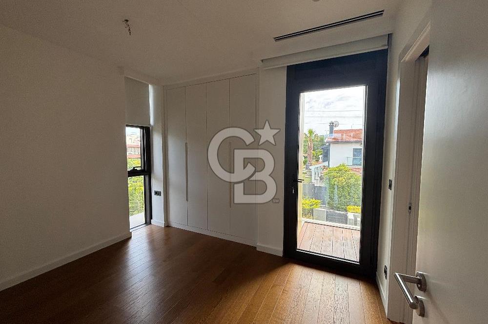 Folkart Ilıca'da 4+1 Kiralık Villa