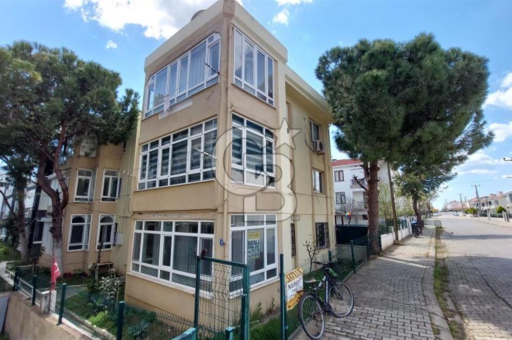 ŞARKÖY' CUMHURİYET'TE DENİZE YAKIN 2+1 SATILIK DAİRE