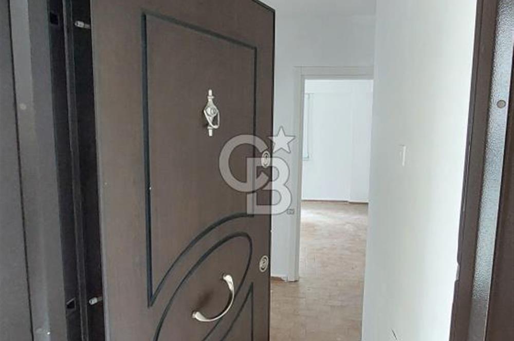 ŞARKÖY' CUMHURİYET'TE DENİZE YAKIN 2+1 SATILIK DAİRE