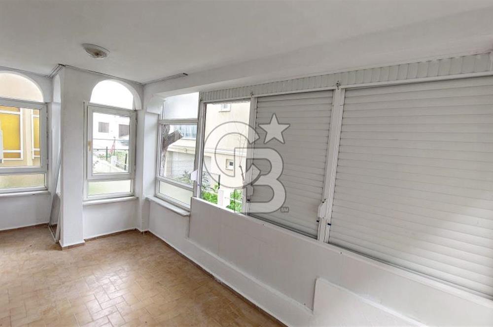 ŞARKÖY' CUMHURİYET'TE DENİZE YAKIN 2+1 SATILIK DAİRE