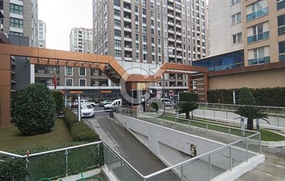 BEYLİKDÜZÜ DEMİR ROMANCE SİTESİNDE KİRALIK 3+1TERASLI DAİRE