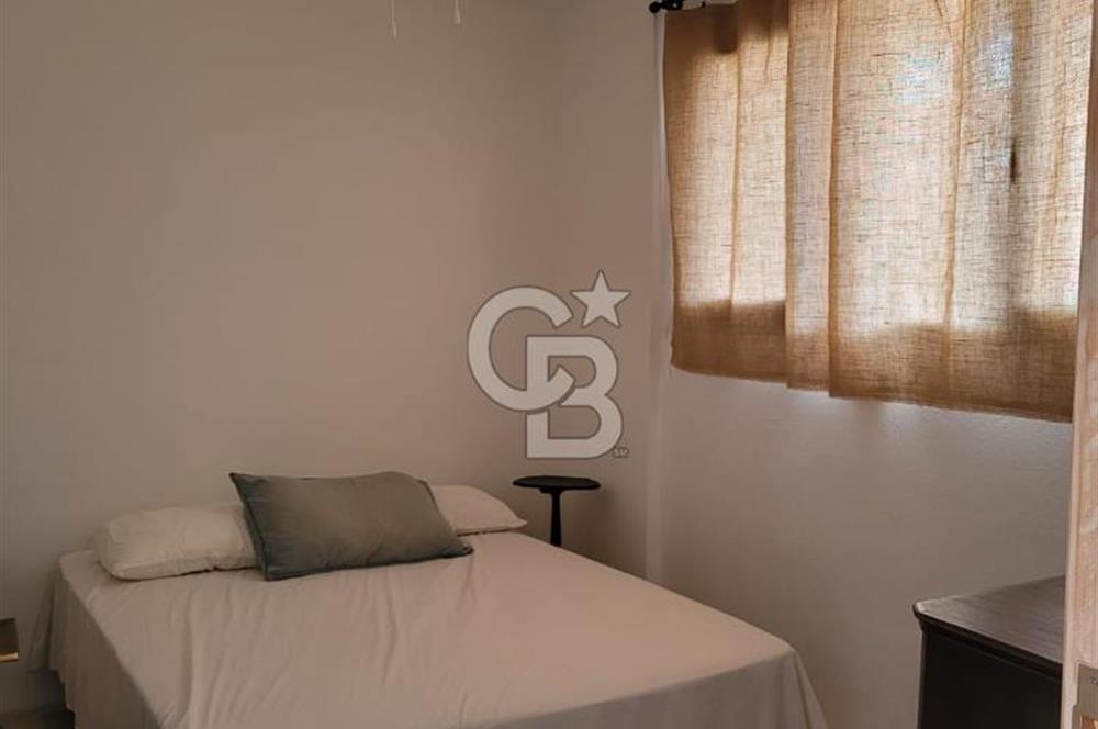 Ayvalık Küçükköy Havuzlu Sitede Eşyalı Kiralık 1+1 Daire 