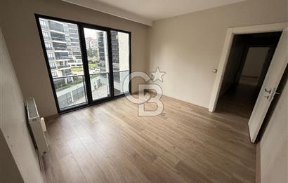 ÖZLEM1 SİTESİNDE 3+1 CAM BALKONLU ARAKAT KİRALIK DAİRE