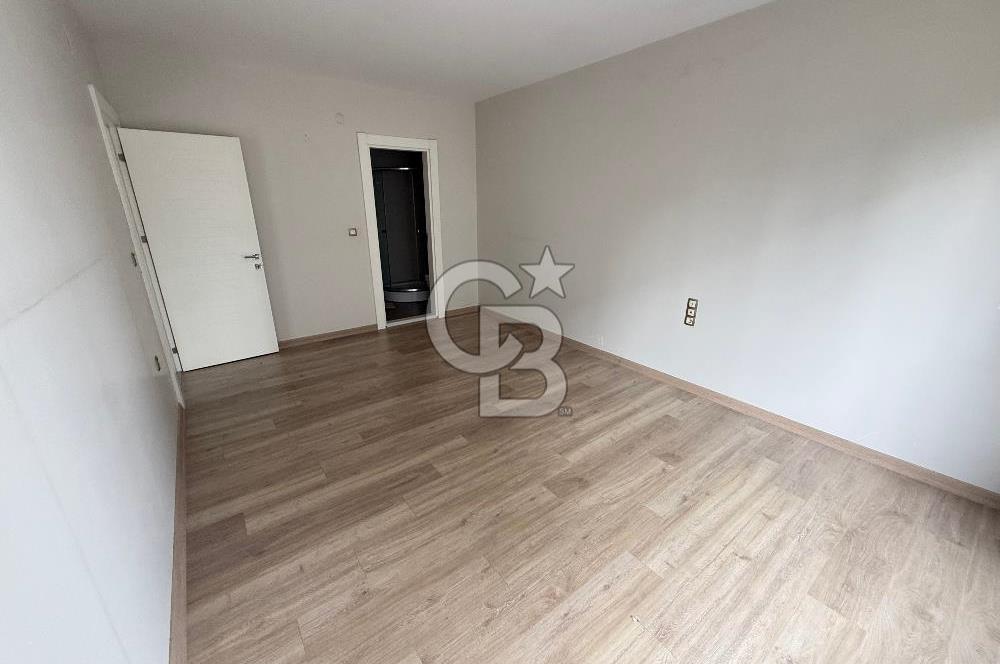 ÖZLEM1 SİTESİNDE 3+1 CAM BALKONLU ARAKAT KİRALIK DAİRE