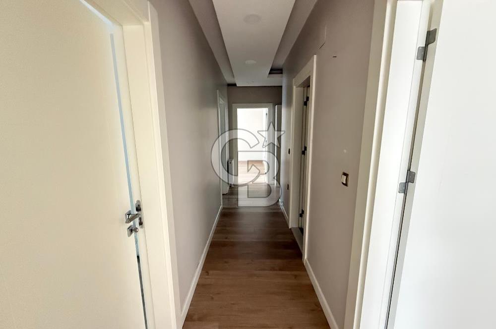 ÖZLEM1 SİTESİNDE 3+1 CAM BALKONLU ARAKAT KİRALIK DAİRE