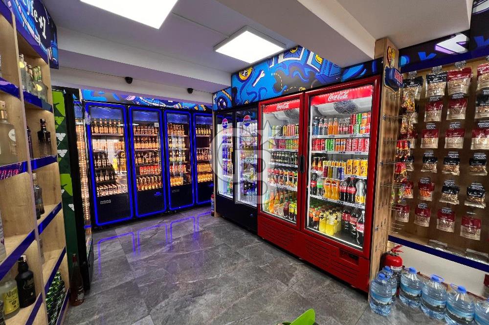 ALSANCAK CUMHURİYET BULVARINDA DEVREN KİRALIK TEKEL BAYİ