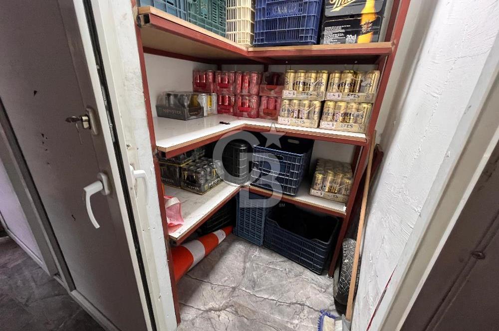 ALSANCAK CUMHURİYET BULVARINDA DEVREN KİRALIK TEKEL BAYİ