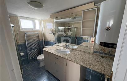 Bostanlı merkezde deniz manzaralı ferah ve aydınlık daire