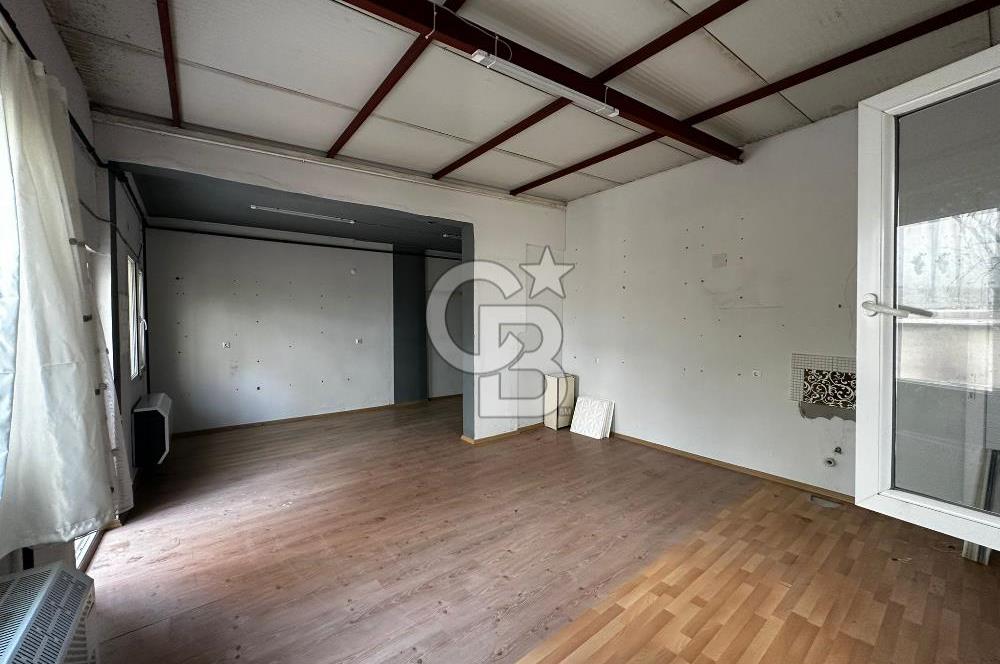 Turgutlu Cumhuriyet’te Ana Yola Yakın | Bahçeli, Depolu, Geniş Kullanımlı Ticari Dükkan