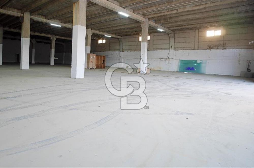 SALİHPAŞALAR'DA KURUMSAL'A KİRALIK 3300 M2 " PLAZA & SHOWROOM "