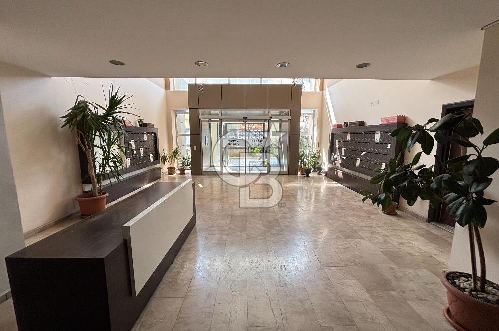 ÖZYURTLAR NTEPE SİTESİNDE KREDİYE UYGUN SATILIK 3+1