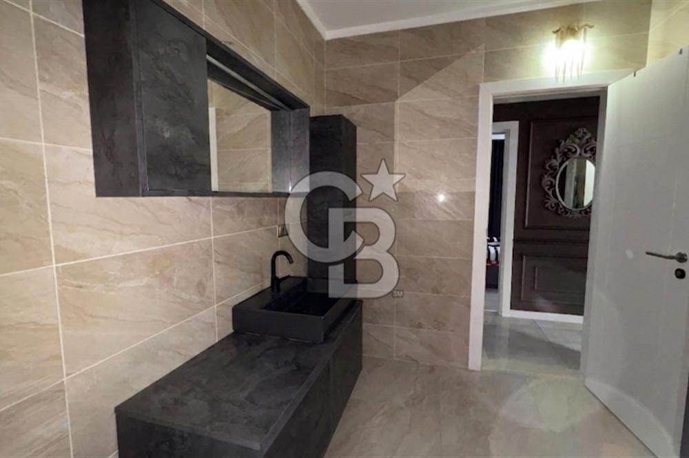 Kaşüstü Orna Park'ta Satılık Deniz Manzaralı 196 m² Lüks Daire
