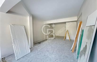 Kuşadası İkiçeşmelik'te Kiralık Köşe Konumlu Mağaza