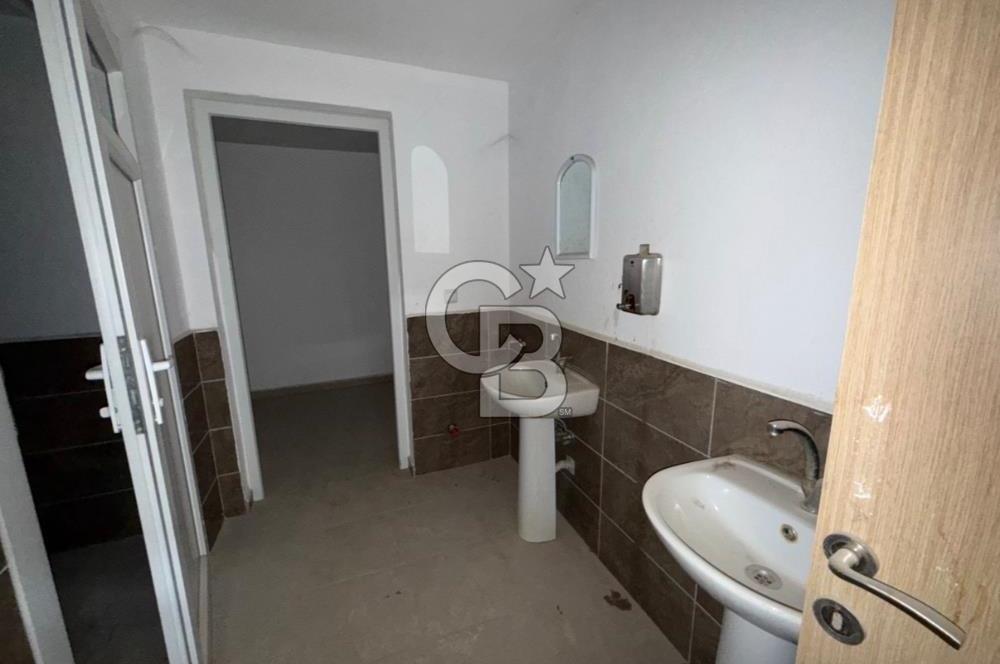 Muradiye Organize’de 1450m2 Kiralık Köşe Fabrika