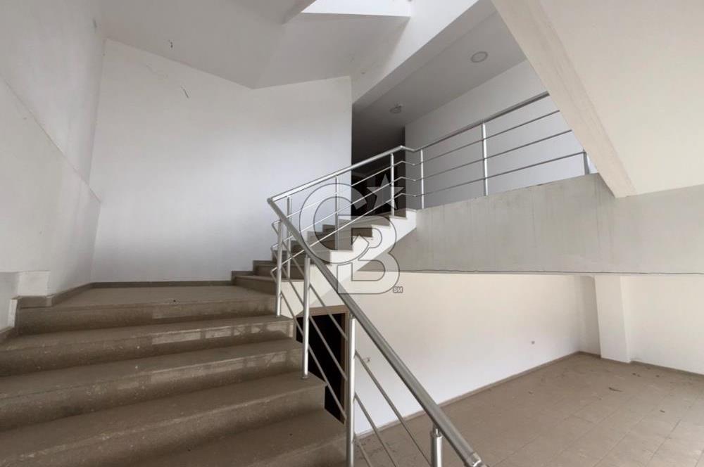 Muradiye Organize’de 1450m2 Kiralık Köşe Fabrika