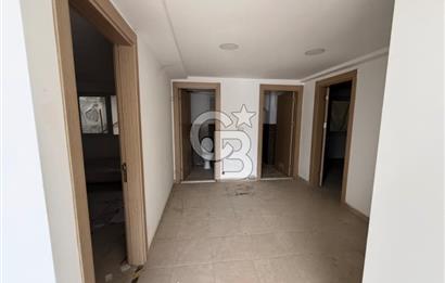 Muradiye Organize’de 1450m2 Kiralık Köşe Fabrika