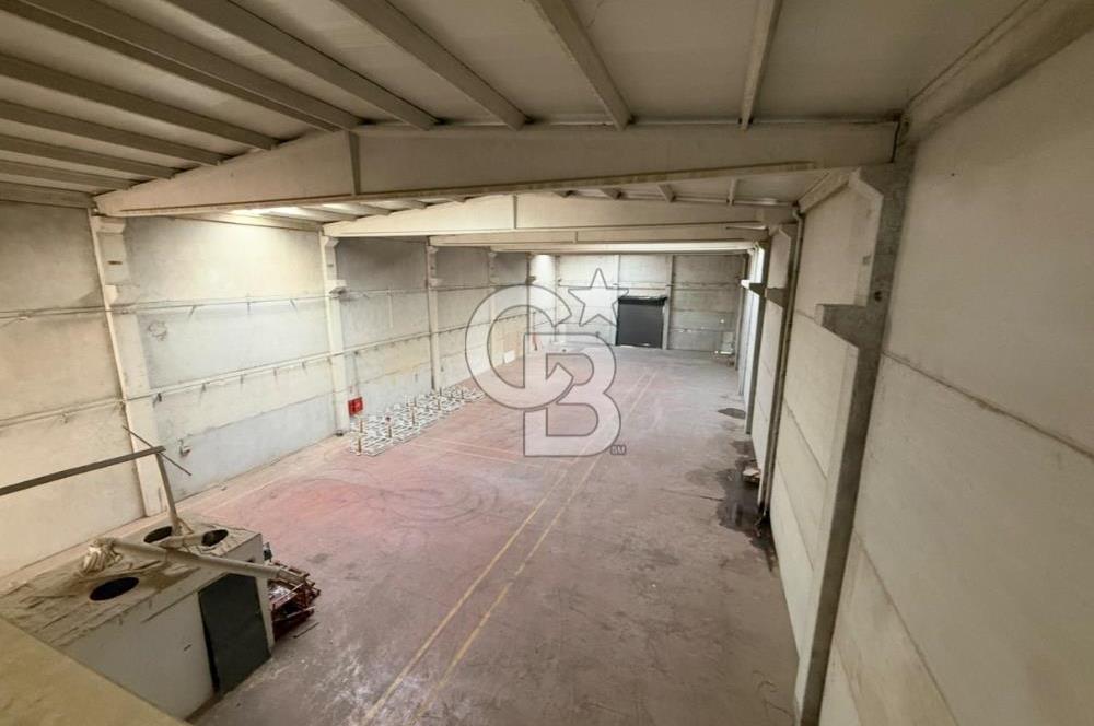 Muradiye Organize’de 1450m2 Kiralık Köşe Fabrika