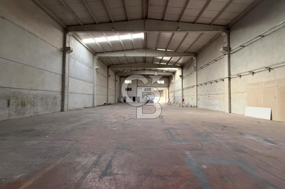 Muradiye Organize’de 1450m2 Kiralık Köşe Fabrika