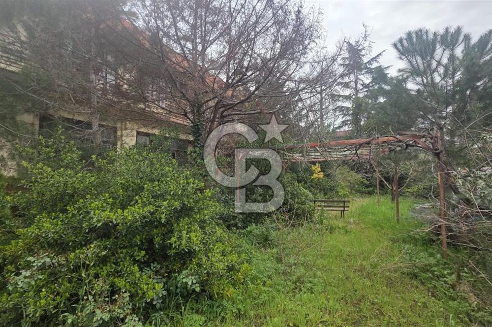 ÇAMLICA'DA SATILIK ANAOKULU VE ARSASI